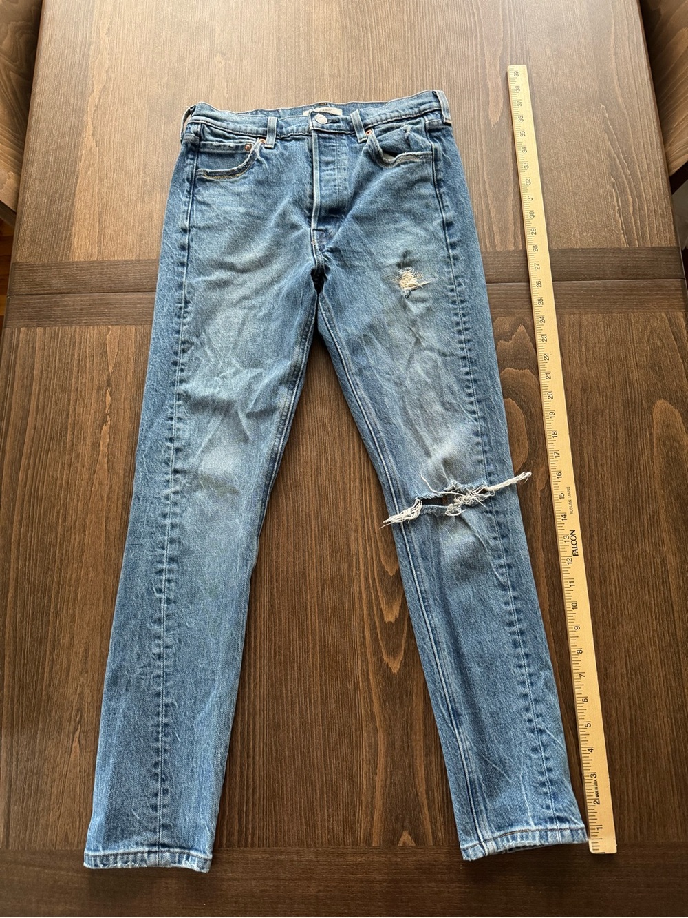 Levi’s Altered 501 Women’s Skinny Jean W28L28 (002)